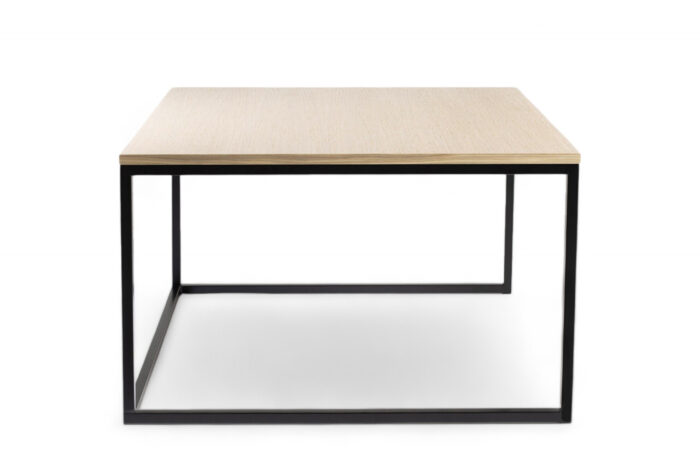 Magnus-GRA10064-stuebord-Hvitoljet-